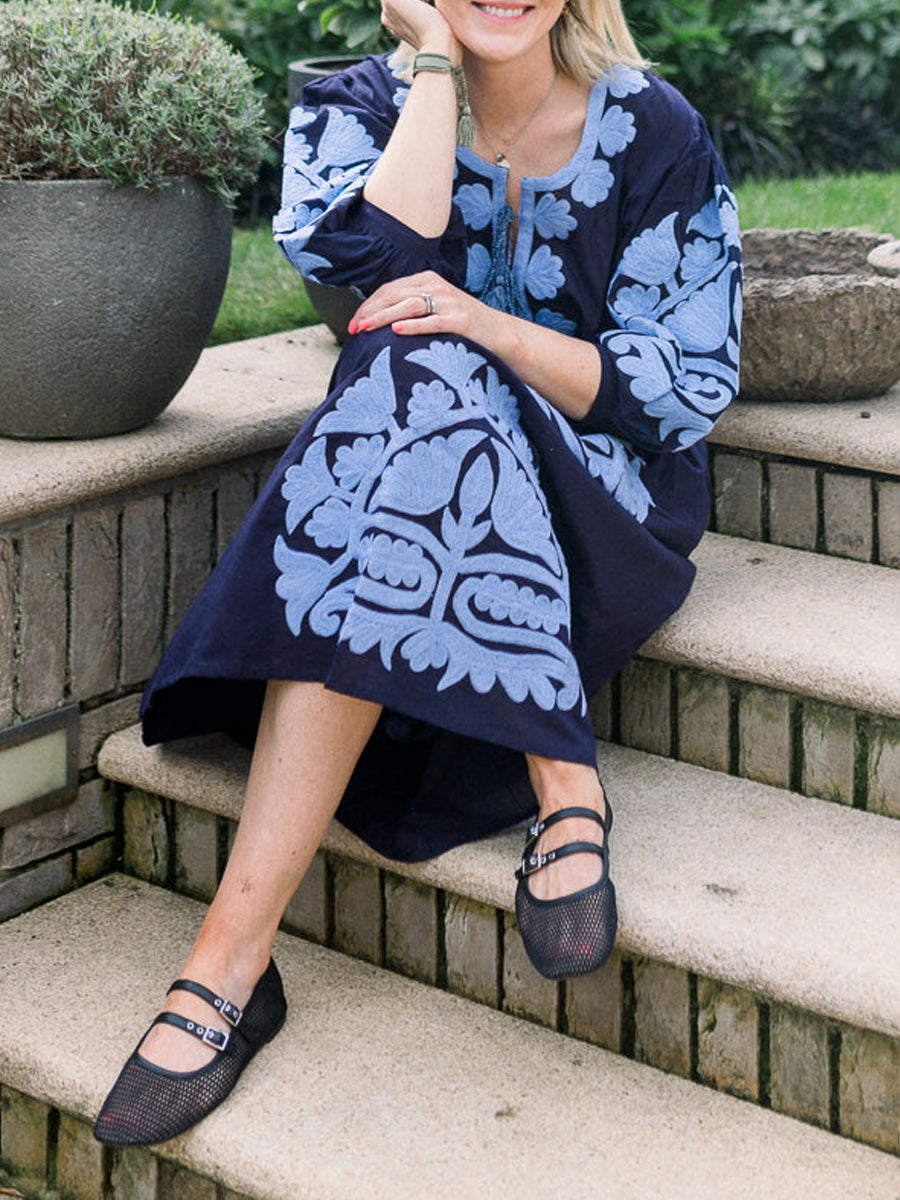 Embroidered Loose Elegant Lace Up Dress