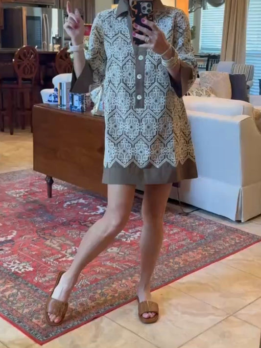 Lace Collier Three-quarter Length Sleeve Dress