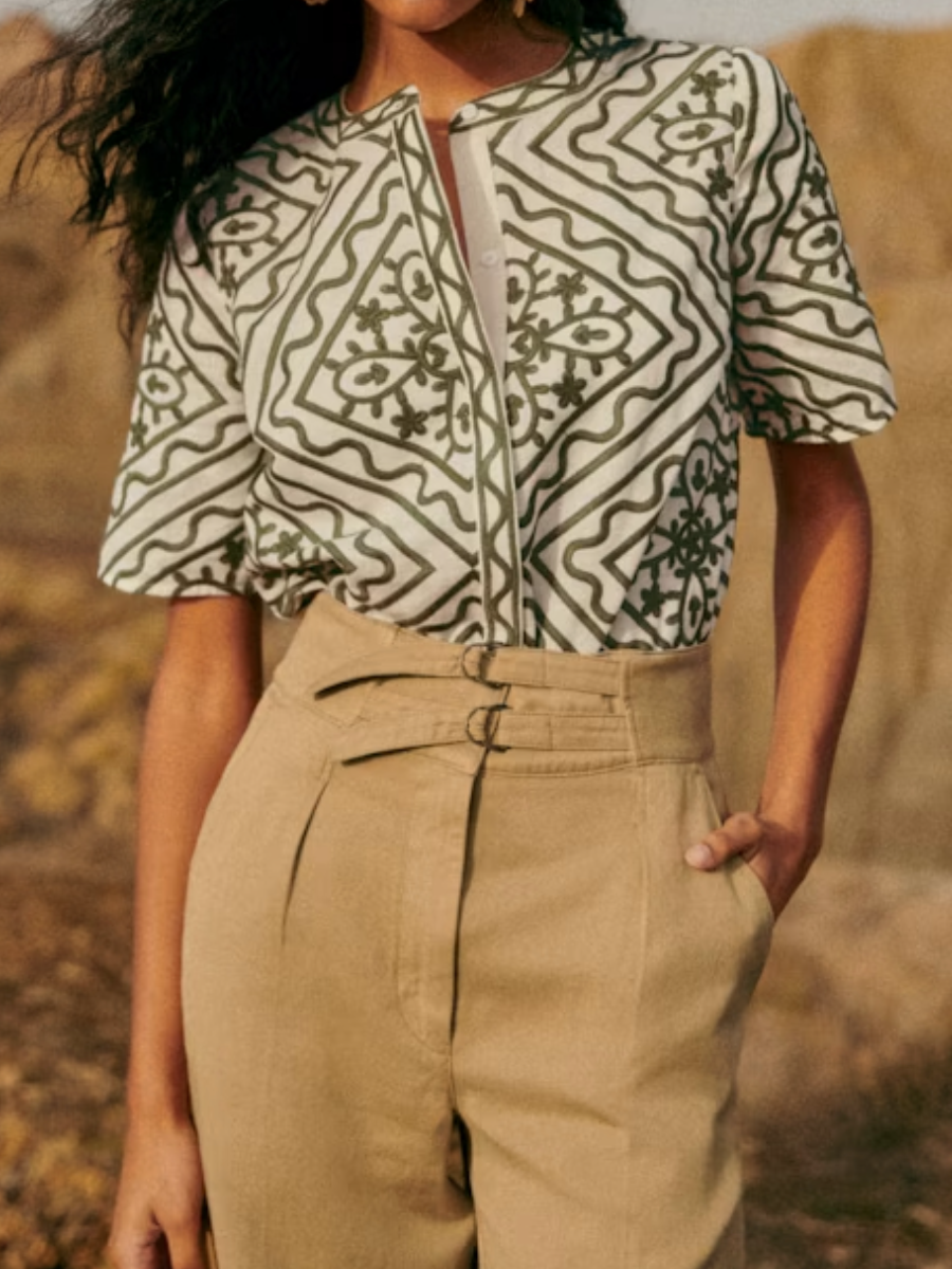 Round Neck Short Sleeve Embroidered Shirt
