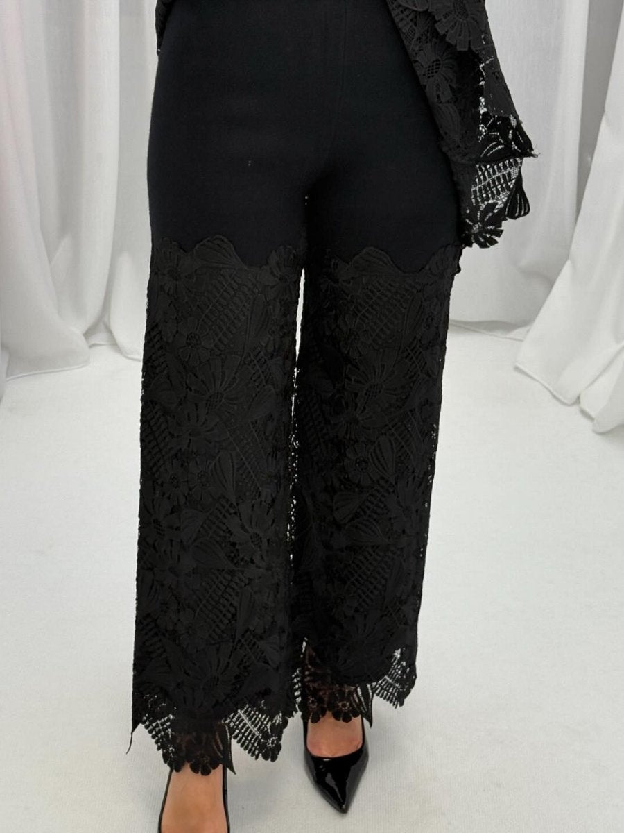 Elegant Lace Knitted Two-piece Suit