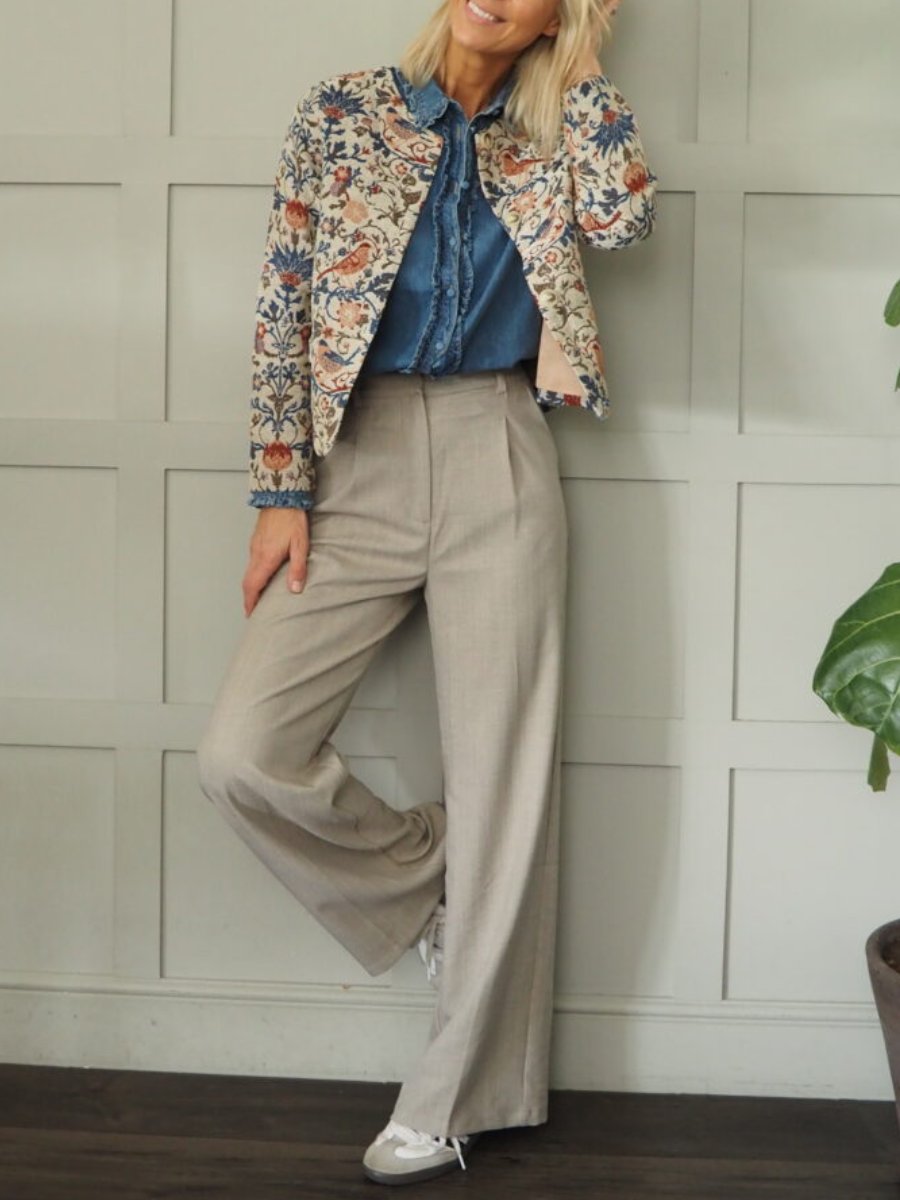 Floral Cropped Round Neck Jacket