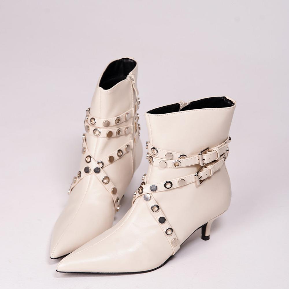 Women's Metal Pointed Toe Boots