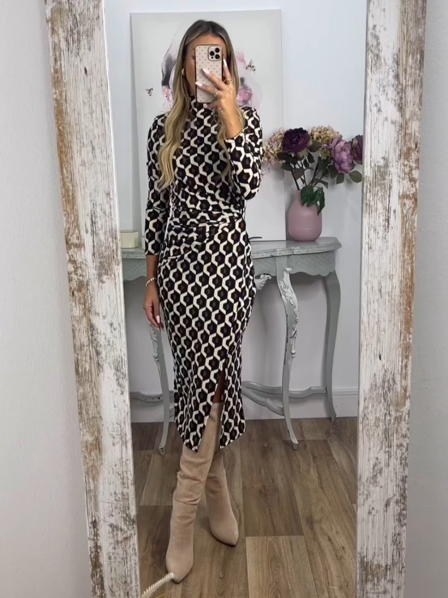 Elegant geometric print stretch dress