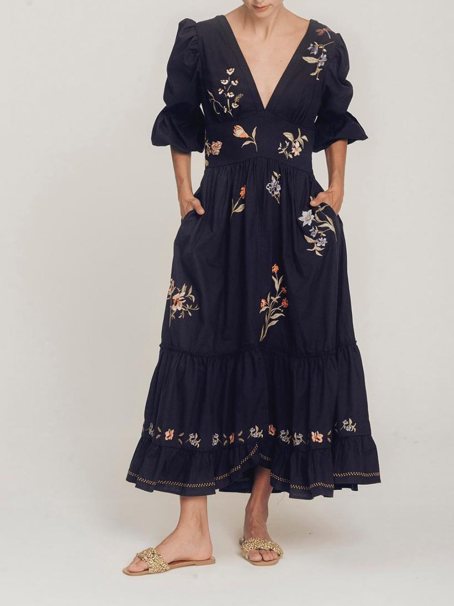 Elegant Floral V-Neck Midi Dress